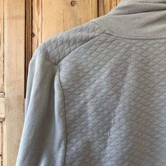 Fabletics XL Astoria Quilted Shrug Gray Cardigan Sweater - Picture 7 of 8